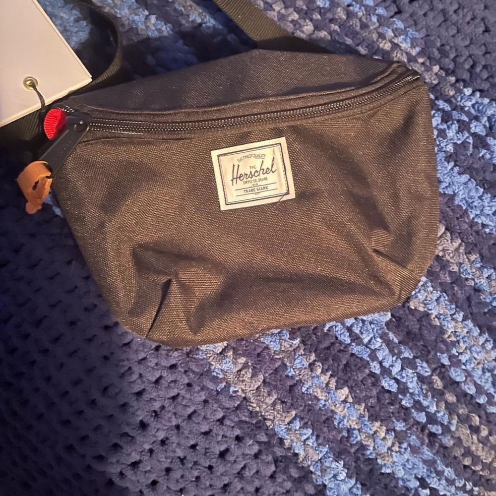 Fanny pack